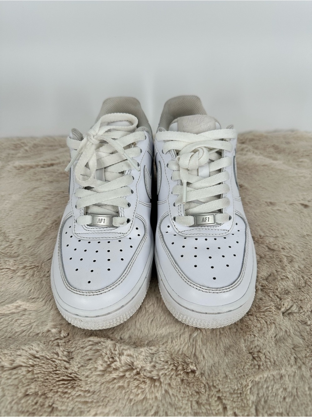 NIKE Air Force 1 "07 Low Rise Women Athletic White Shoe Sneakers Size 5 - Picture 4 of 14